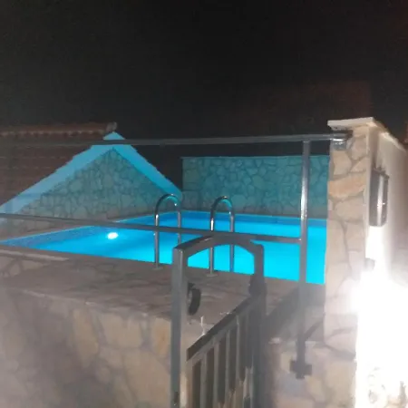 House Milovic *