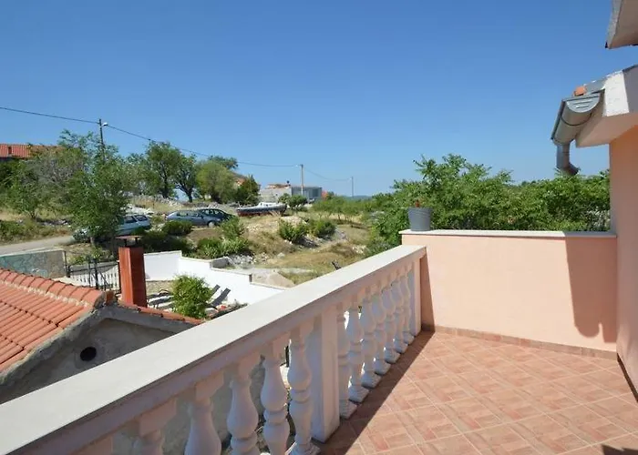 בית נופש House Milovic