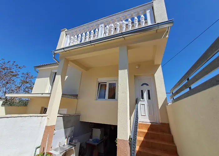 House Milovic בית נופש