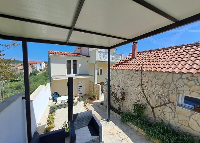 House Milovic בית נופש